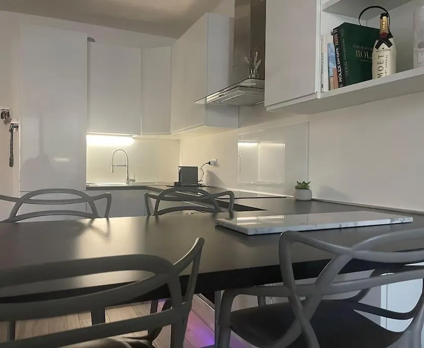 Palm Beach Appartment 80 Mt Dal Mare E Comodo Per Venezia Lido di Jesolo Italien